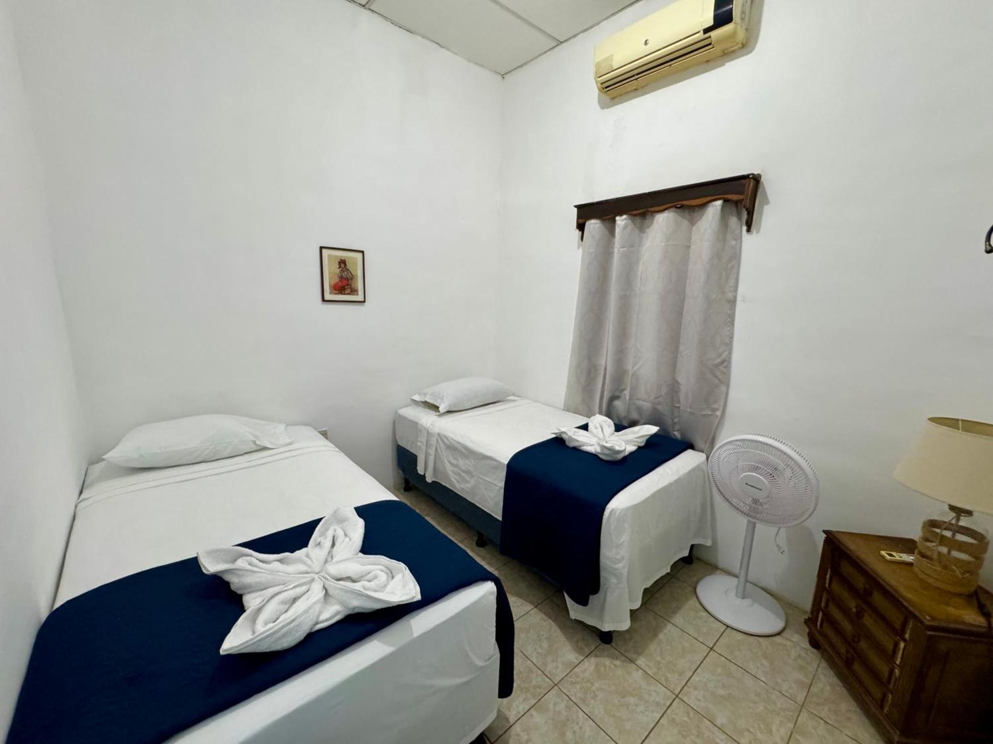 Hostal Inn 1 Flores Zewnętrze zdjęcie